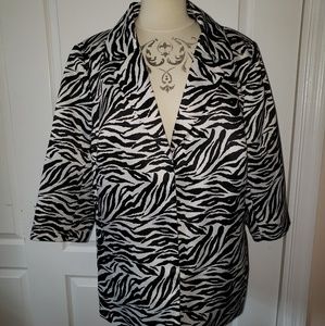 Black & white zebra print blazer.